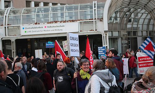 D_Afd_Antifa_draussen_26022019