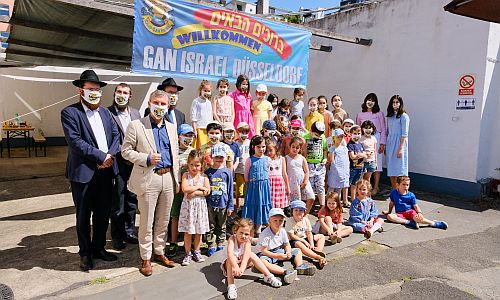 D_Chabad_Kinder_04082020