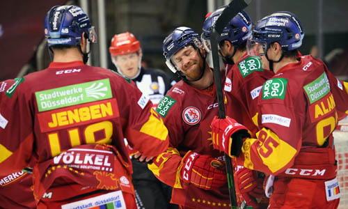 D_DEG-Eisbaeren_Gratulation_20210125.jpg