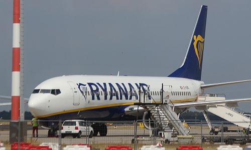 D_DUS_ryanair_04062019