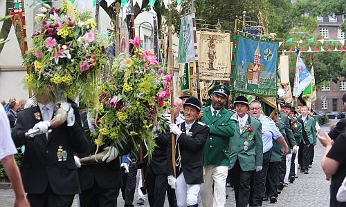 D_Flingern_Fahnen_25062018