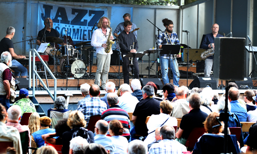 D_JazzHofgarten_Buehne_20160820