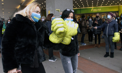 D_KauhofWehrhahn_letzterTag_Boxhandschuhe_20201017