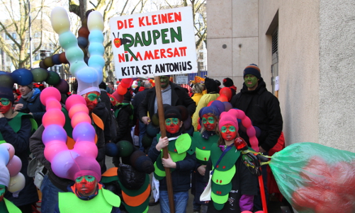 D_Kinderumzug_raupen_20150214