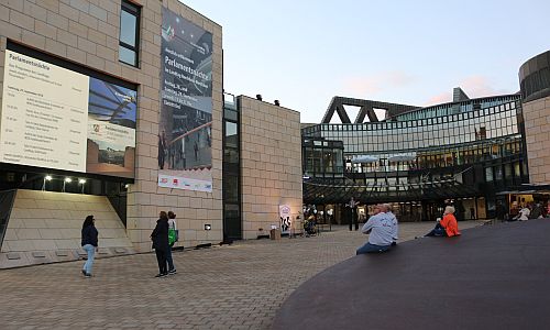 D_Landtag_aussen_28092018