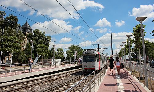 D_Luegallee_Bahnsteig_01072019