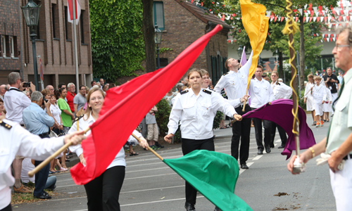 D_Niederkassel_Fahnenschwenker_20150809