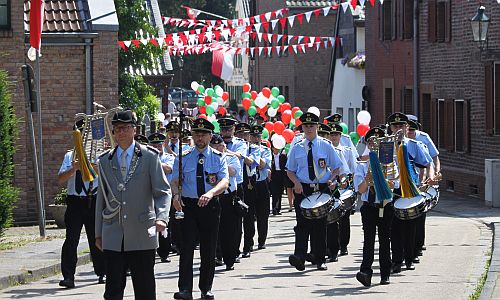 D_Niederkassel_Zug_14082016