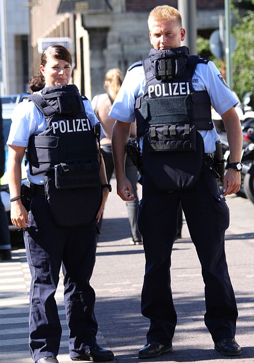 D_Polizei_Westen_18082016