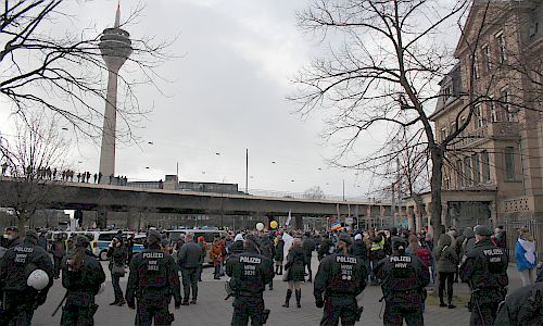 D_Q_Apollo_Polizei_13032021