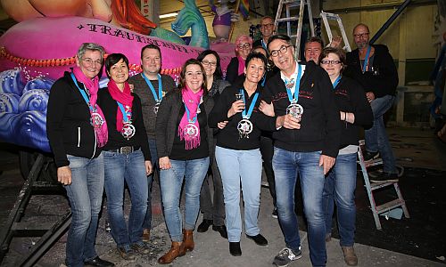 D_Regenbogen_Wagenteam_25012018