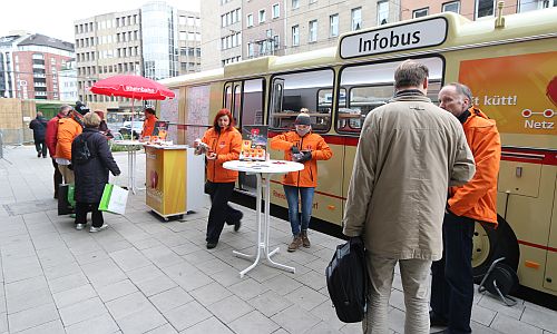 D_Rheinbahn_Infobus_09022016