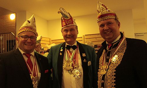 D_Rot_Weiss_Gold_dreiPräsi_16012016