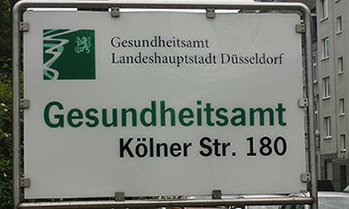 D_Schild_Gesundheitsamt_11032021