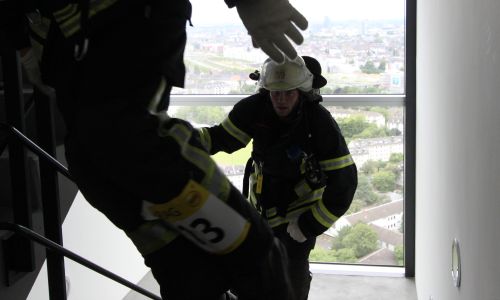 D_Skyrun_Treppe_20062015