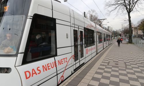 D_UBahn_Kirchplatz_05122015