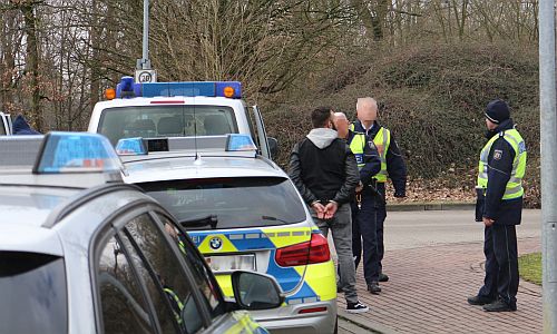 D_Verkehrswacht_Festnahme_20032018