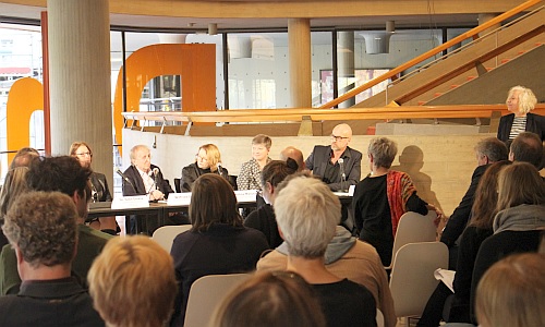 D_Viele_Saal_09112018