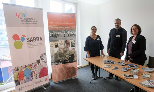 D_antisemitismuskonferenz_Infostand_20181127