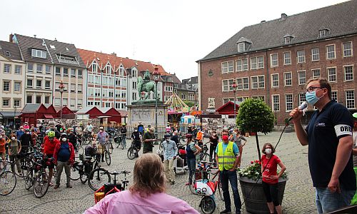 D_PBL_Rathaus_05062021