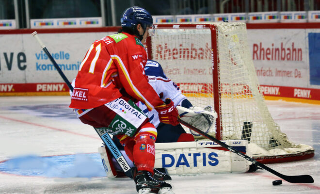 DEG Düsseldorf gegen Adler Mannheim