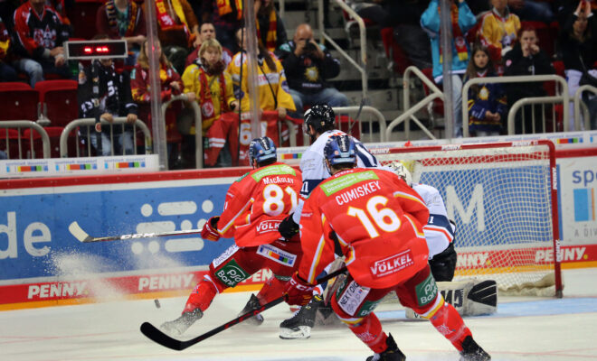 Düsseldorf DEG spiel gegen Nürnberg Ice Tigers