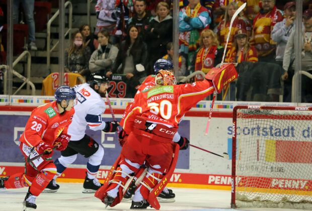 Düsseldorf DEG spiel gegen Nürnberg Ice Tigers