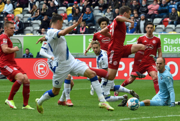 Fortuna Düsseldorf gewinnt gegen den Karlsruher SC