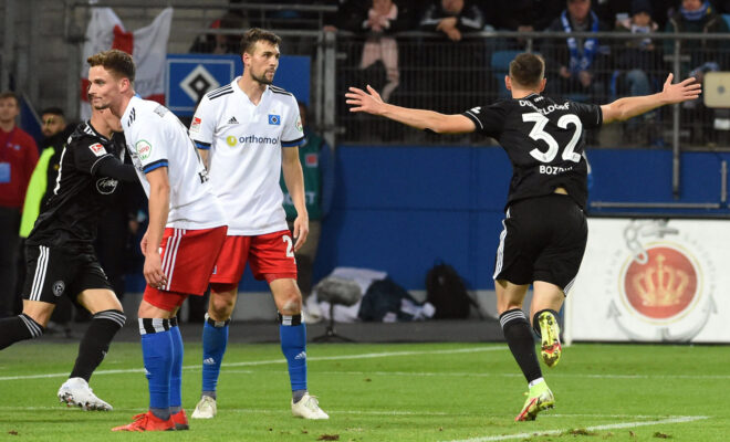 Fortuna Düsseldorf erzielt den Ausgleich beim Hamburger SV