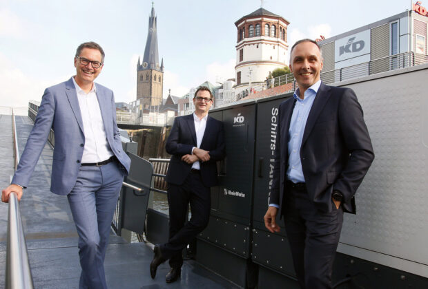 Landstromanschluss auf einem Rheinanlager in Düsseldorf