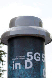 Litfaßsäule 5G in Düsseldorf