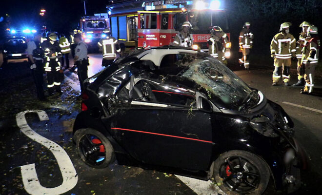 Düsseldorf Münchener Straße Unfall am 3. Oktober 2021