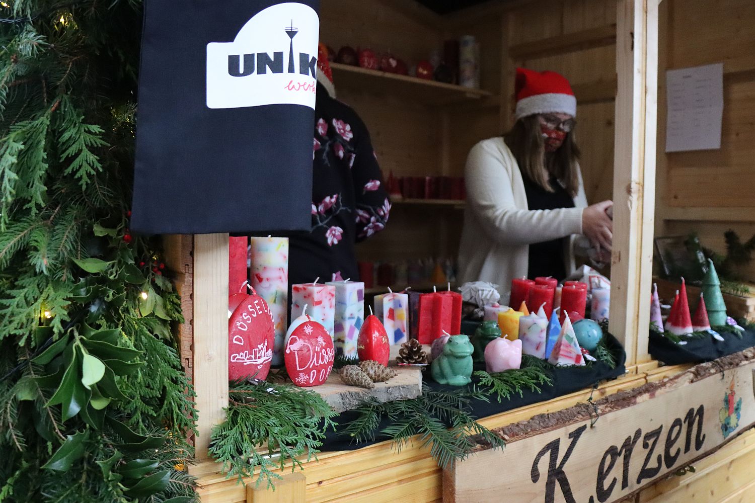 Düsseldorf Südpark: Begeisterte Besucher auf dem Weihnachtsmarkt der WfaA -  Ddorf-Aktuell - Internetzeitung Düsseldorf