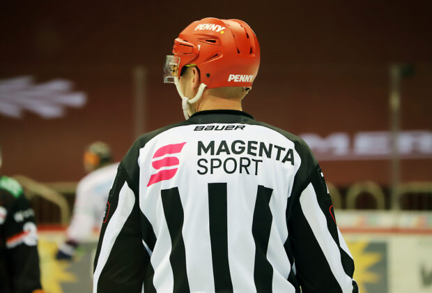 Schiedsrichter im Eishockey