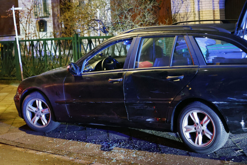 Ende einer Verfolgungsfahrt in Düsseldorf Benrath