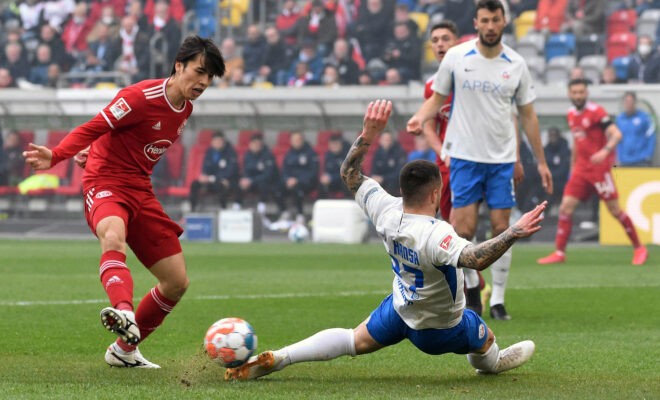 Fortuna Düsseldorf siegt gegen Hansa Rostock mit 3:0