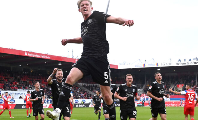 Mit einem Auswärtssieg beim 1. FC Heidenheim sicherte sich Fortuna Düsseldorf am Freitag (29.4.) den Heimsieg.