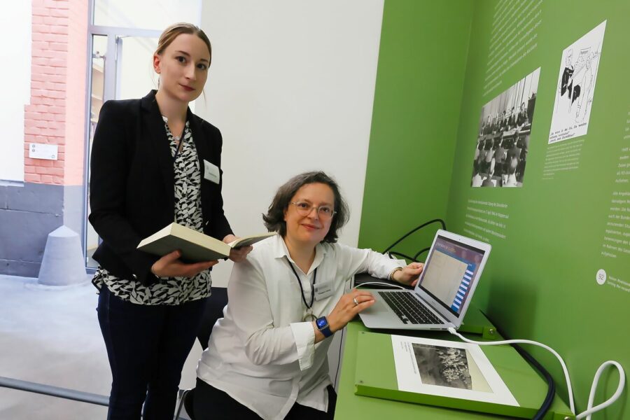 Mahn- und Gedenkstätte Düsseldorf schaltet Gedenkbuch an jüdische Opfer der Nationalsozialisten online.