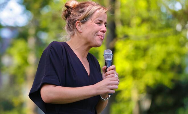 Mona Neubaur aus Düsseldorf führt die Grünen in Nordrhein-Westfalen.