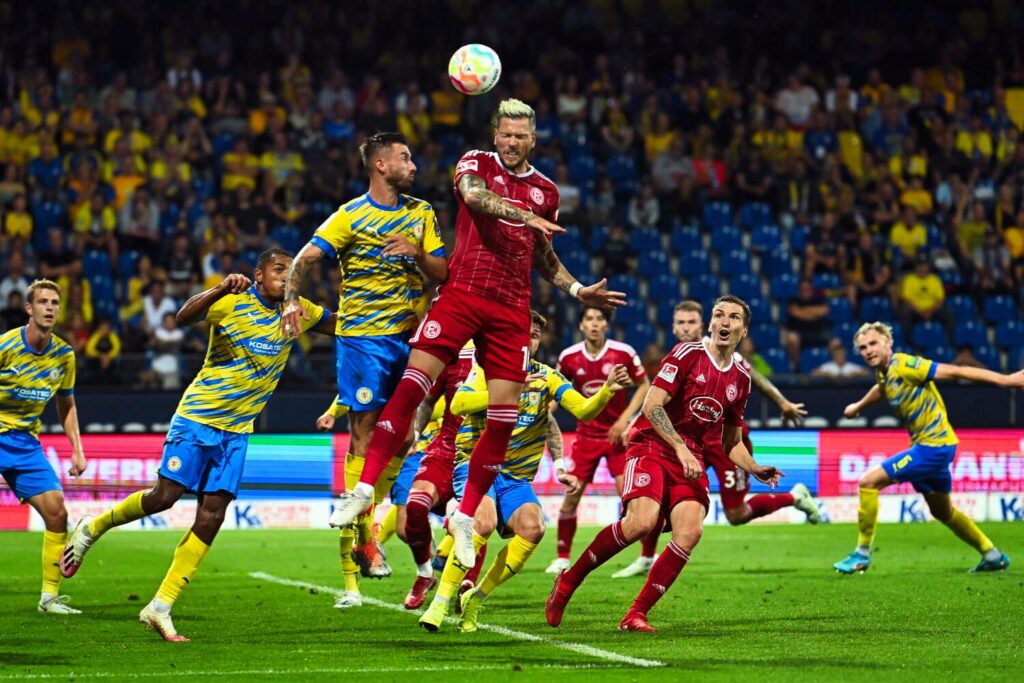 Fortuna Düsseldorf und Eintracht Braunschweig trennten sich am Samstag (20.8.) 2:2 unentschieden.