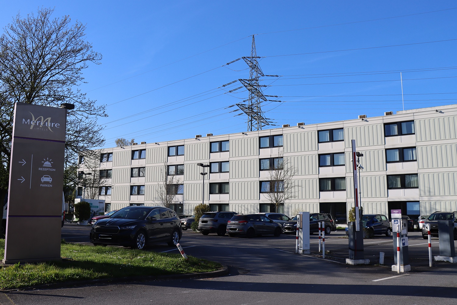 Düsseldorf Hassels: Bezirksregierung informiert über Nutzung des ...