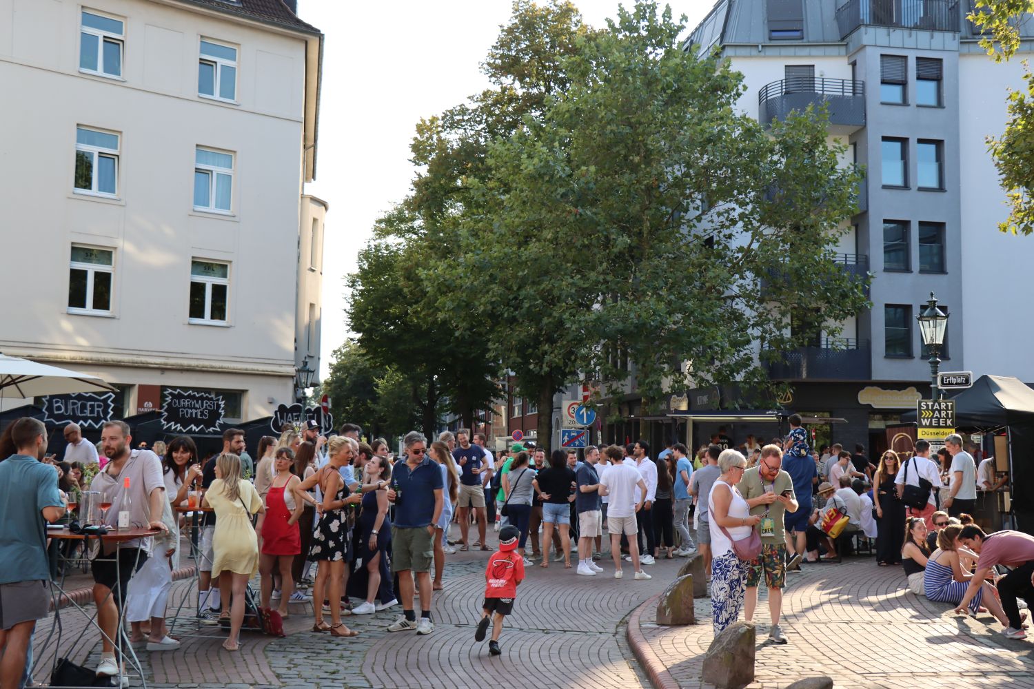 Düsseldorf Unterbilk: Einladung zum „Erftplatzfest“ am Samstag - Ddorf