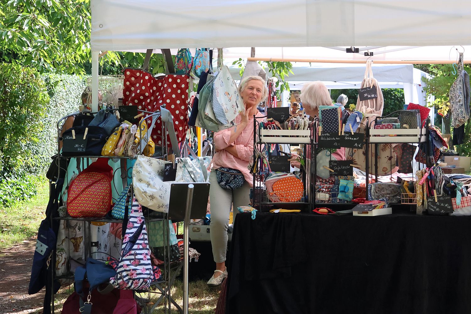 Düsseldorf Urdenbach: ABVU craft market on Saturday at the Haus ...