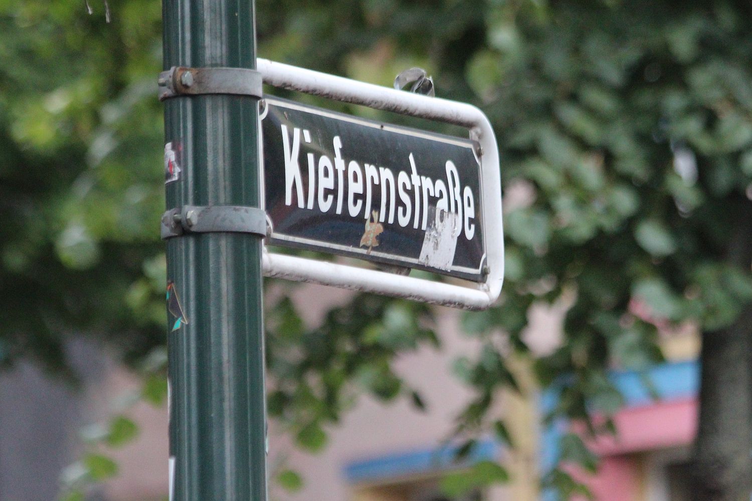 Düsseldorf Flingern: Die Kiefernstraße feiert und lädt alle ein - ...